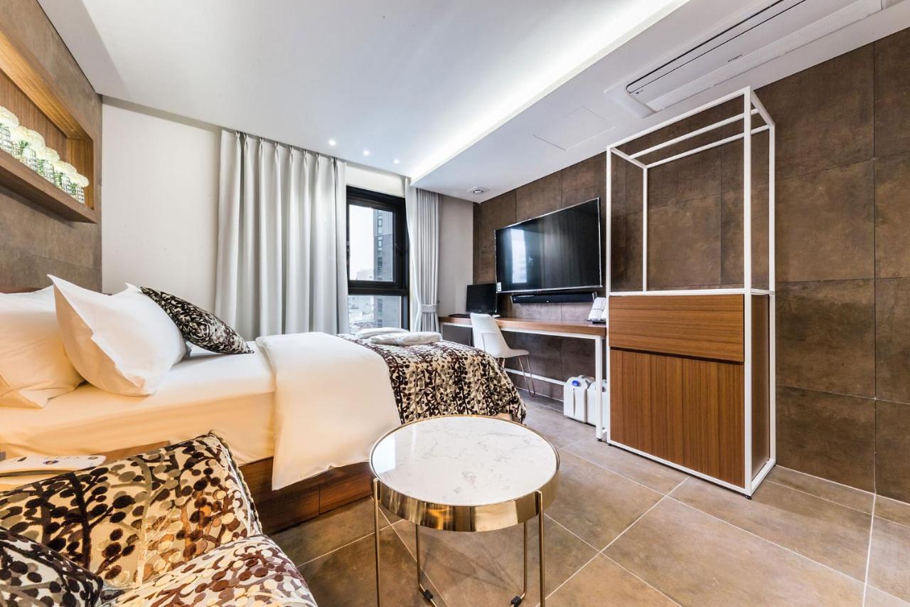 The Post Hotel Сеул Екстериор снимка