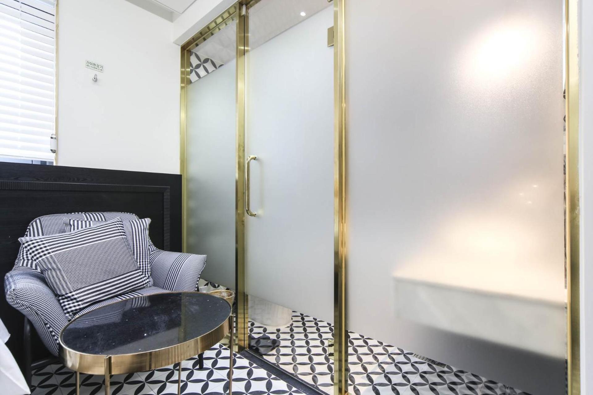 The Post Hotel Сеул Екстериор снимка